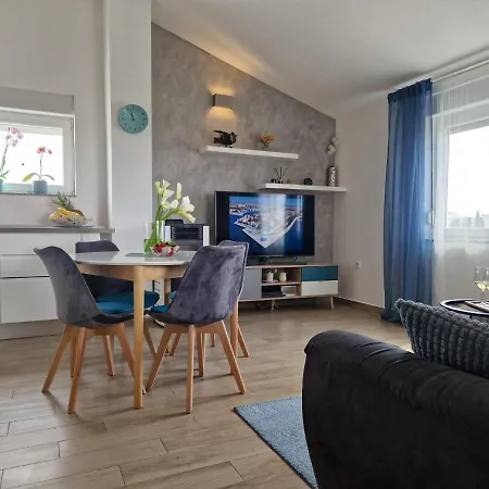 Apartment Perla *